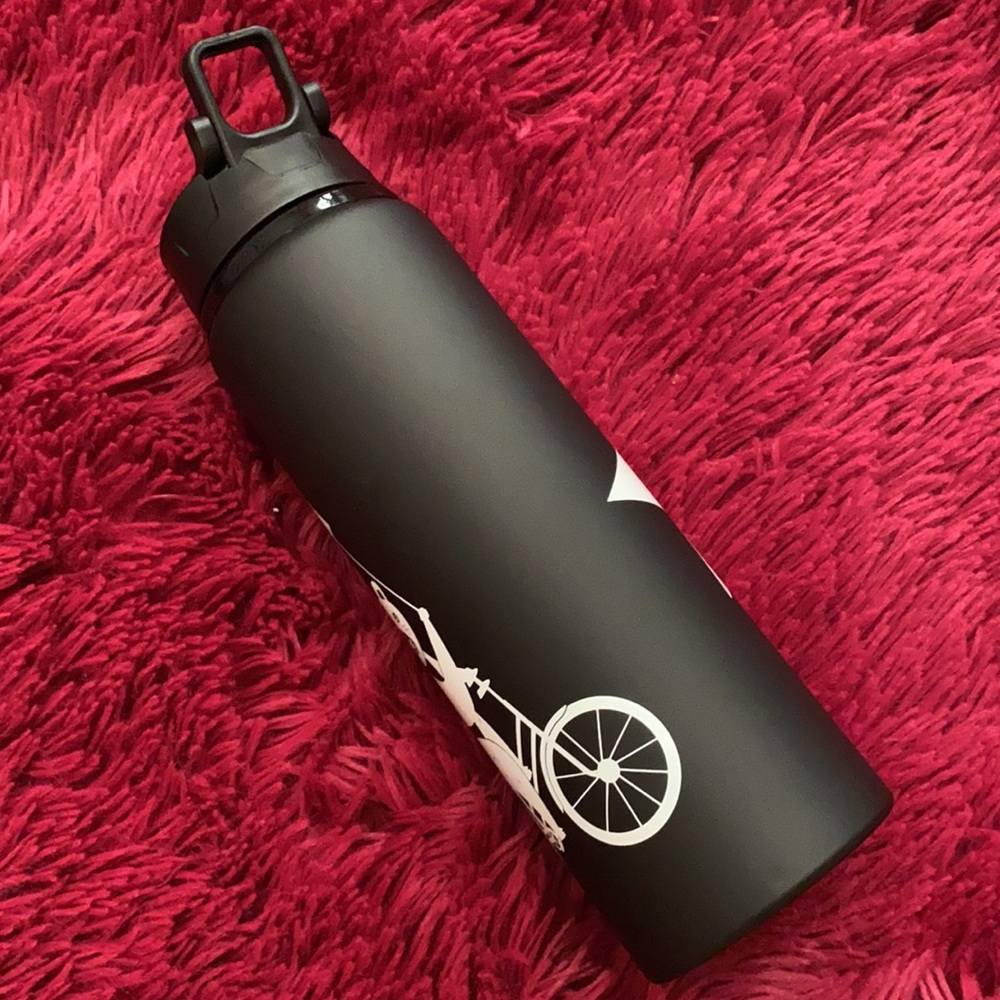 WFM TMAW 2021 black aluminium bottle - Picture 2 of 8